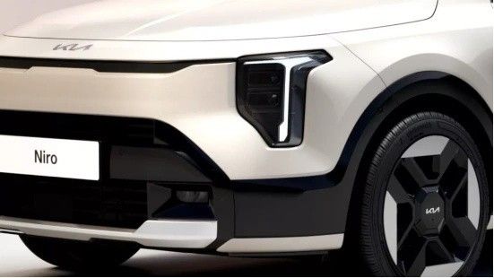 起亚新款极睿(海外市场称Niro)官图有望于3月份亮相
