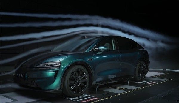 智界R7纯电Ultra版量产SUV风阻系数0.217创纪录