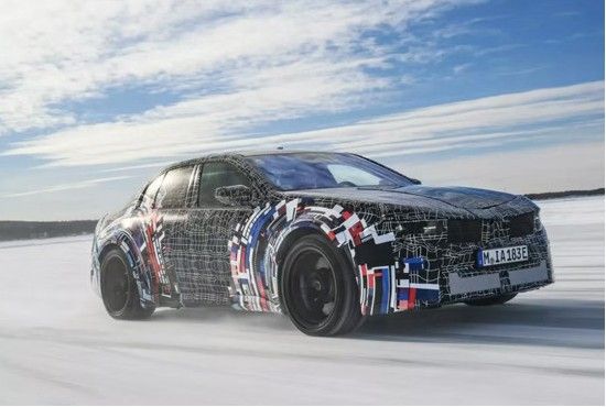 宝马全新纯电M3官方测试谍照价格多少钱将2027年首发