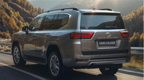 全新丰田兰德酷路泽300 Performance Hybrid官图多少钱